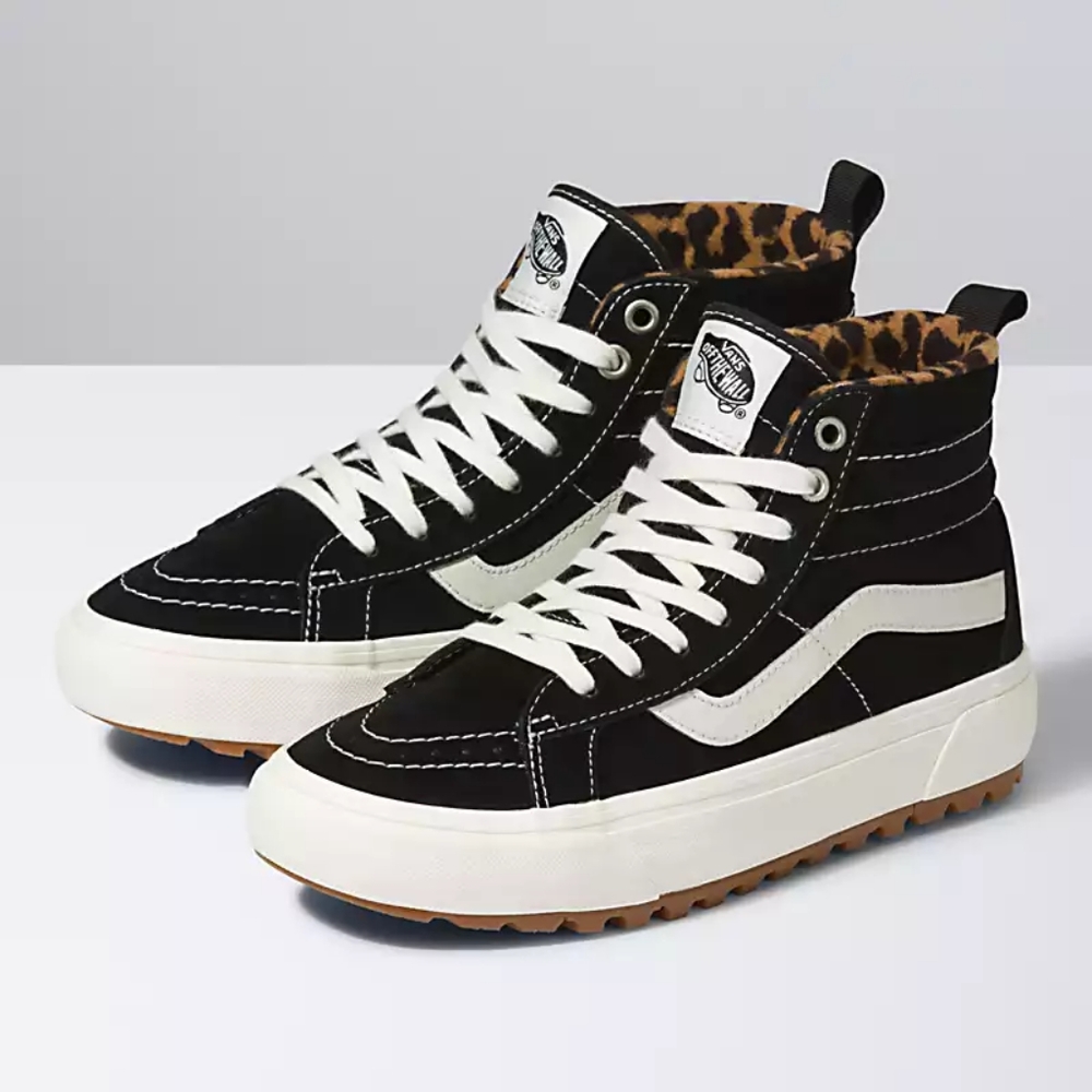 VANS BLACK SUEDE SK8-HI MTE-1 SHOE